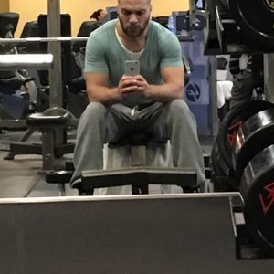 Meet your Posher, Hussein